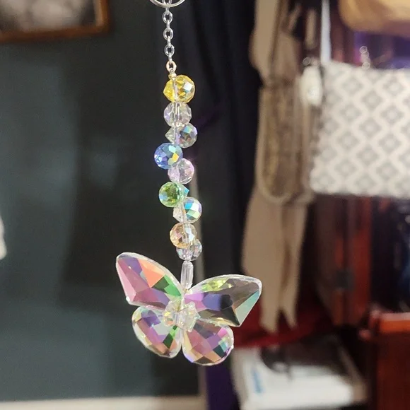 Suncatcher Crystal Butterfly Comes In Blue Green Blue And Yellow - Picture 6 of 9